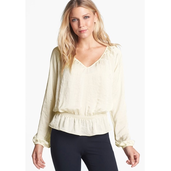 Michael Kors Tops - ✨NWOT✨Michael Kors Smocked Waist Peplum Blouse